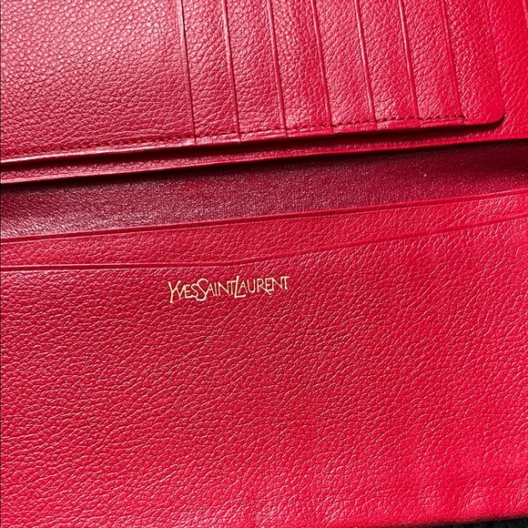 Yves Saint Laurent Vibrant Red Leather Card Holder - Picture 2 of 6